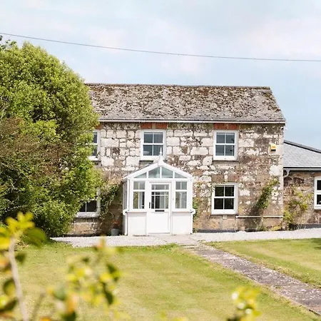 Holiday home Little Bejowan
