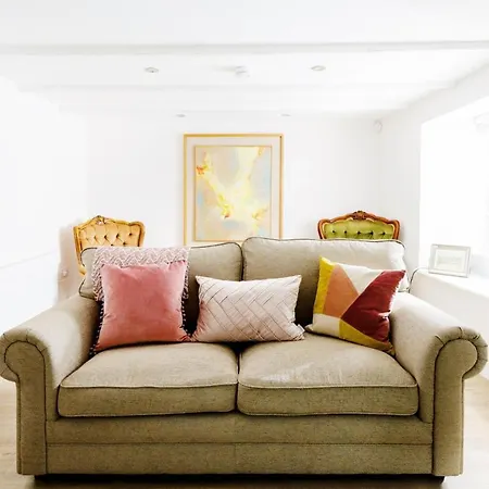 Little Bejowan Holiday home *